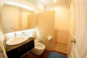 Varin Beach Resort