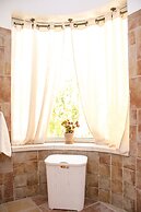 Sawsana's Suites