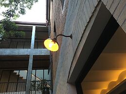 Hotel Noir