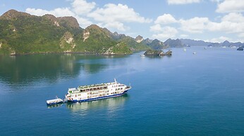 Mon Chéri Cruises