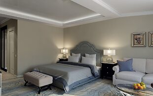 Marina Yacht Hotel