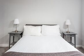 Prestwick Central - Donnini Apartment