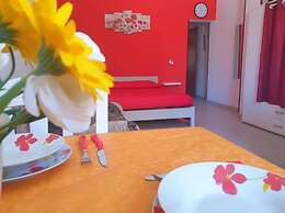 Monolocale Rosso