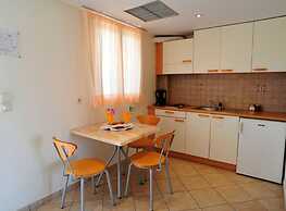 Thinalos Aparthotel