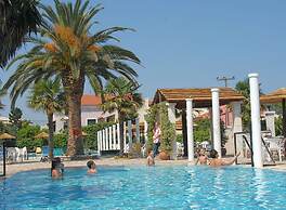 Thinalos Aparthotel