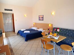 Thinalos Aparthotel