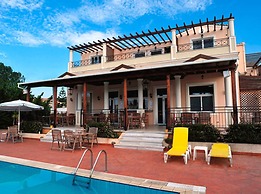 Thinalos Aparthotel