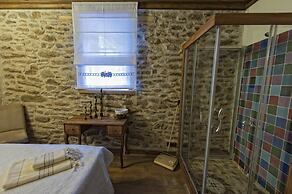 Birgi Hotel Saliha Hanim Tas Konak