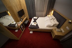 Funda Hotel