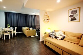 Spacious Apartment Central Location