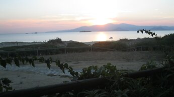Aronis Plaka Naxos