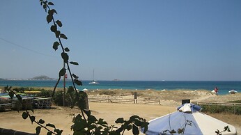 Aronis Plaka Naxos