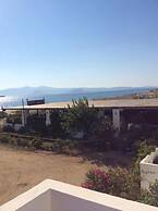 Aronis Plaka Naxos