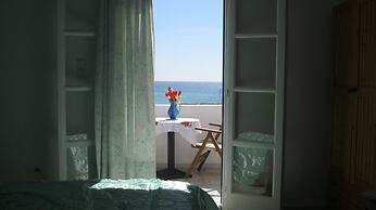 Aronis Plaka Naxos