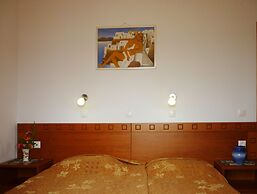 Nereides Apartments