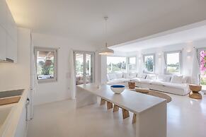 Seven Santa Maria Paros Boutique Hotel