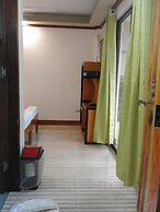 Vali-Joe Travel Lodge