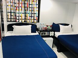 Manila Lounge