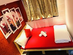 Manila Lounge