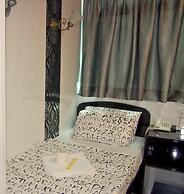 Woodstock Hostel