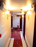 Traveller's Hostel