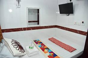 Traveller's Hostel