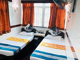 Traveller's Hostel