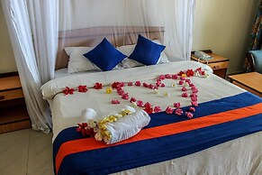 Sai Rock Beach Hotel & Spa