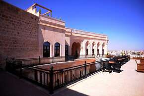 Shmayaa Hotel - Special Class