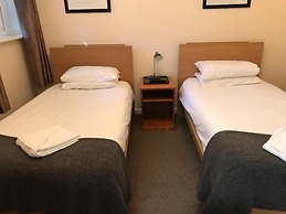 The Admirals Inn Guest House