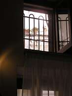 Art Transparent B&B