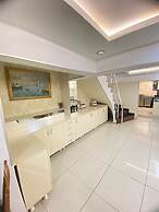 Abam Hotel