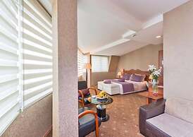 Vatan Asur Otel