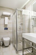 Vatan Asur Otel