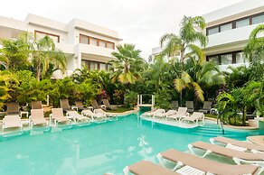 Mak Nuk Village Tulum II - Clothing Optional