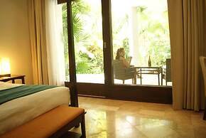 Mak Nuk Village Tulum II - Clothing Optional