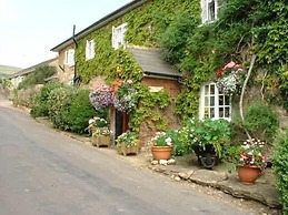 East Farm House B&B