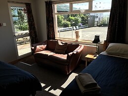 Carnside Guest House