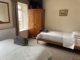 Carnside Guest House