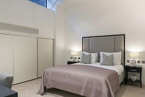 Urban Chic - Chiltern and Baker