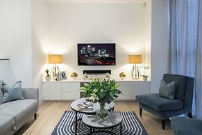 Urban Chic - Chiltern and Baker