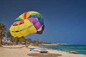 Hari Club Beach Resort