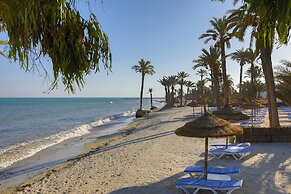 Hari Club Beach Resort