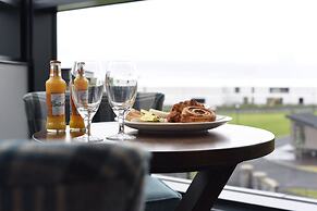 Golflinks Hotel