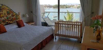 Marina Banderas Suites