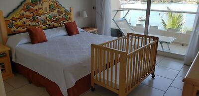 Marina Banderas Suites