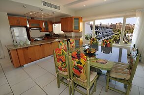 Marina Banderas Suites