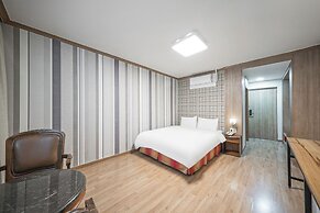 Olympic Hotel