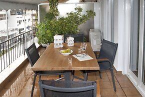 Exceptional Penthouse near Acropolis Museum by GHH
