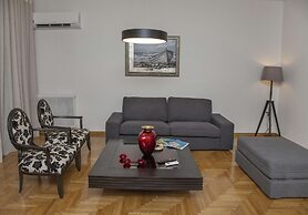 Exceptional Penthouse near Acropolis Museum by GHH